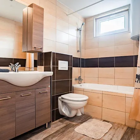 Kamp alanı Siocamping Hazak Homes *